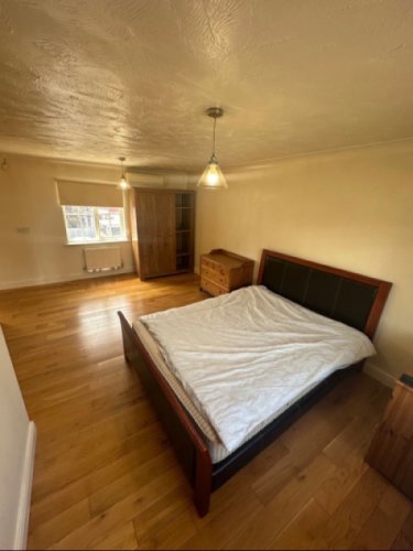 1 Kambario Butas - Chafford Hundred, RM16 6BL